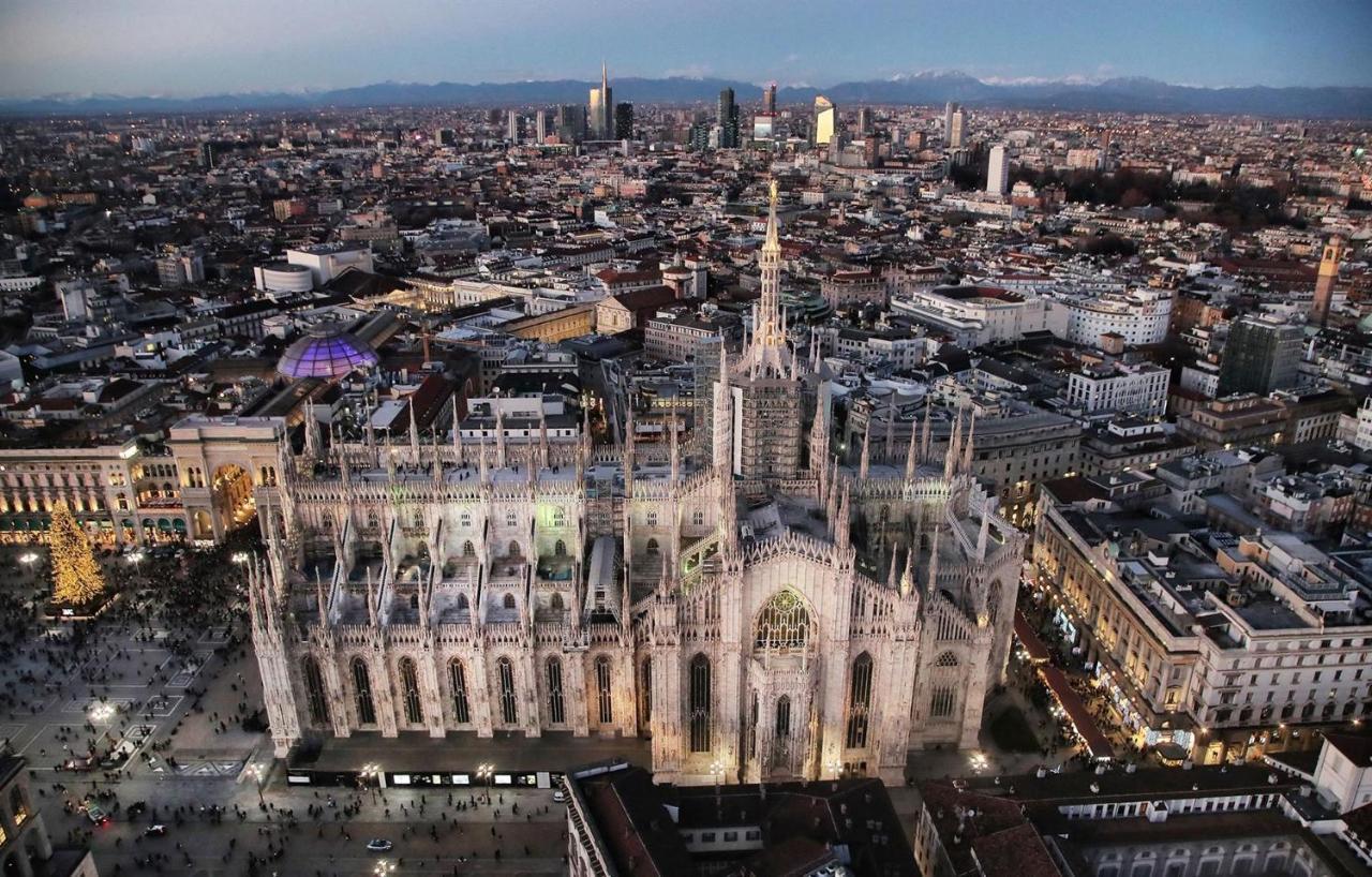 Duomo Milano Suite Exterior foto